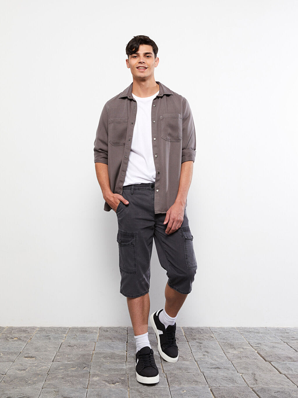 

Комфортные мужские джинсовые шорты-бермуды LCW Jeans