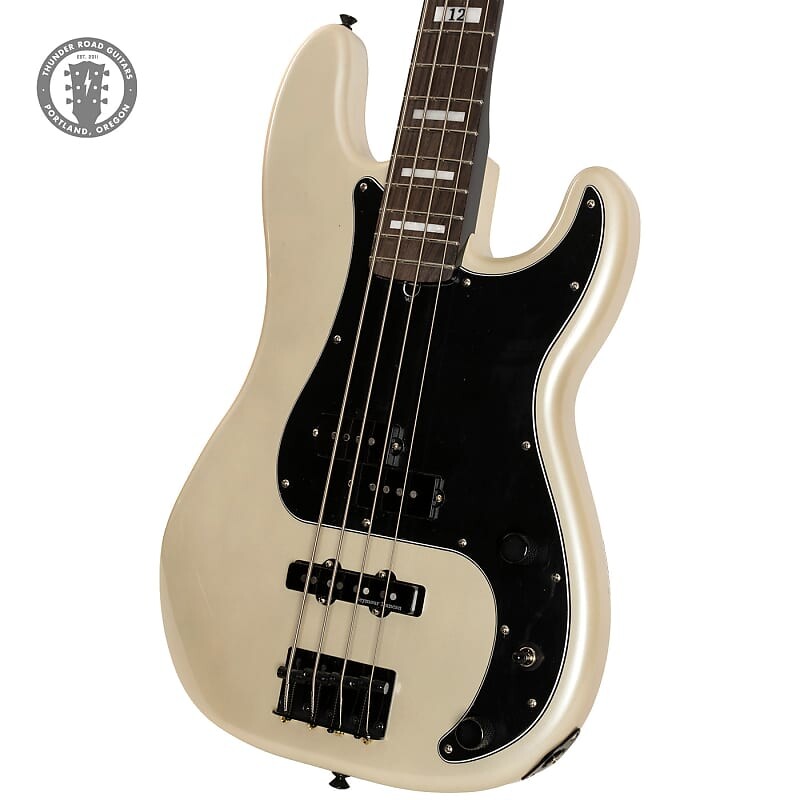 

Fender Duff McKagan Deluxe Precision Bass White Pearl 2021