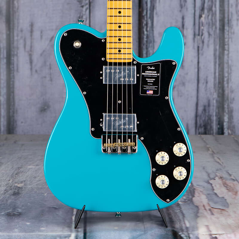 

Fender American Professional II Telecaster Deluxe, синий Майами