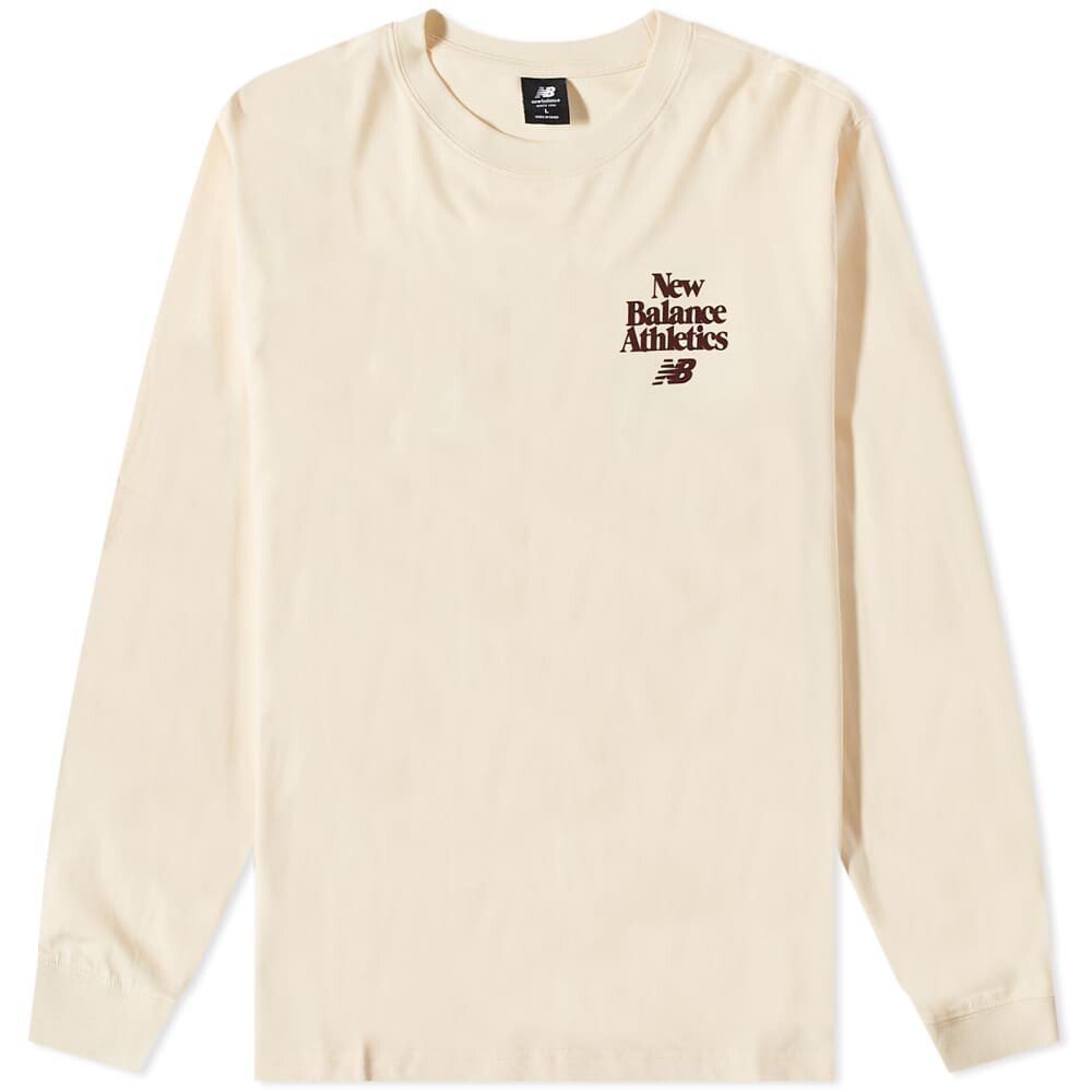 

Футболка New Balance Long Sleeve Athletics 70s Run Graphic Tee