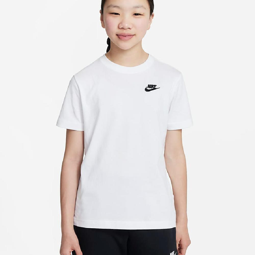 

Футболка Nike Sportswear Older Kids', белый