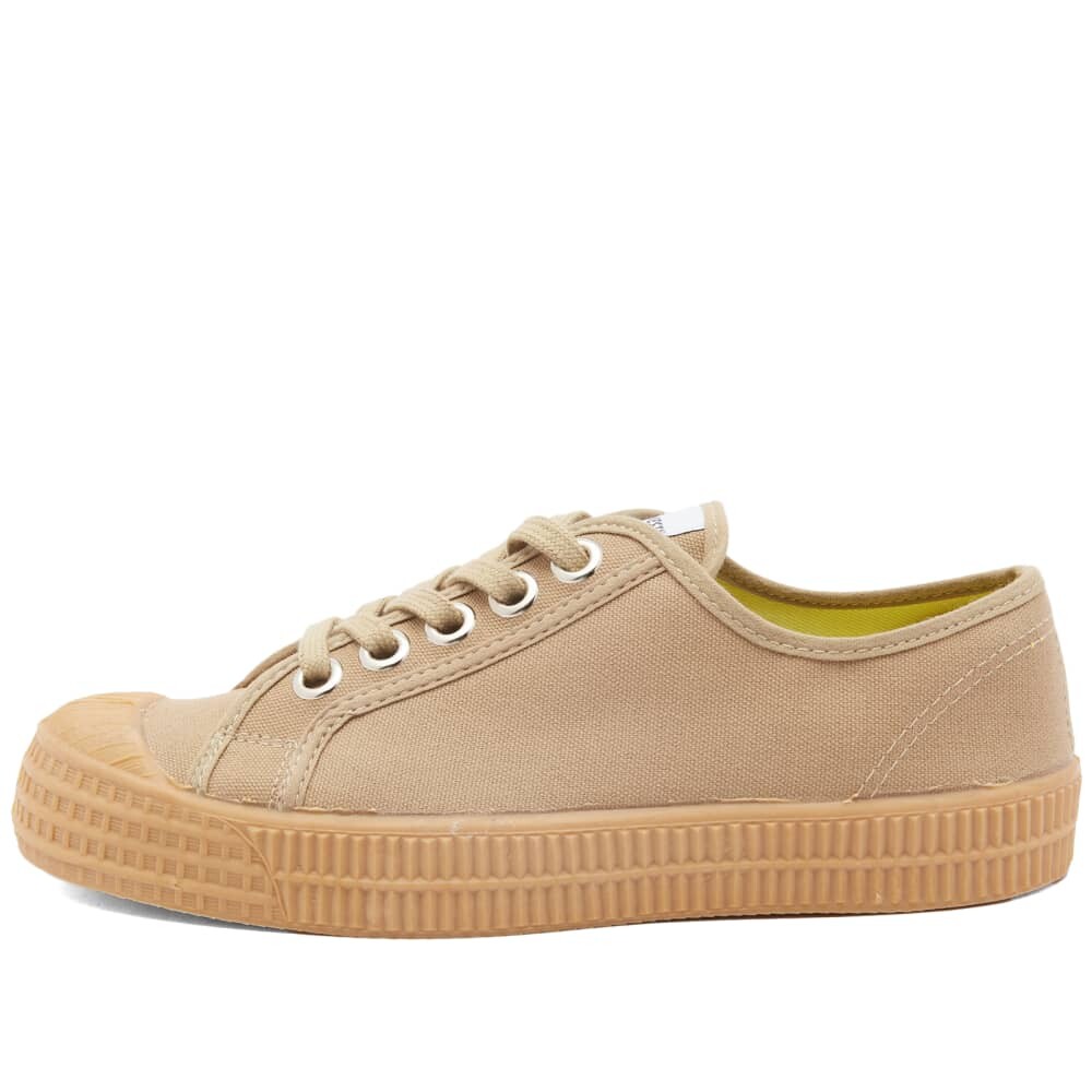 

Кроссовки Novesta Star Master