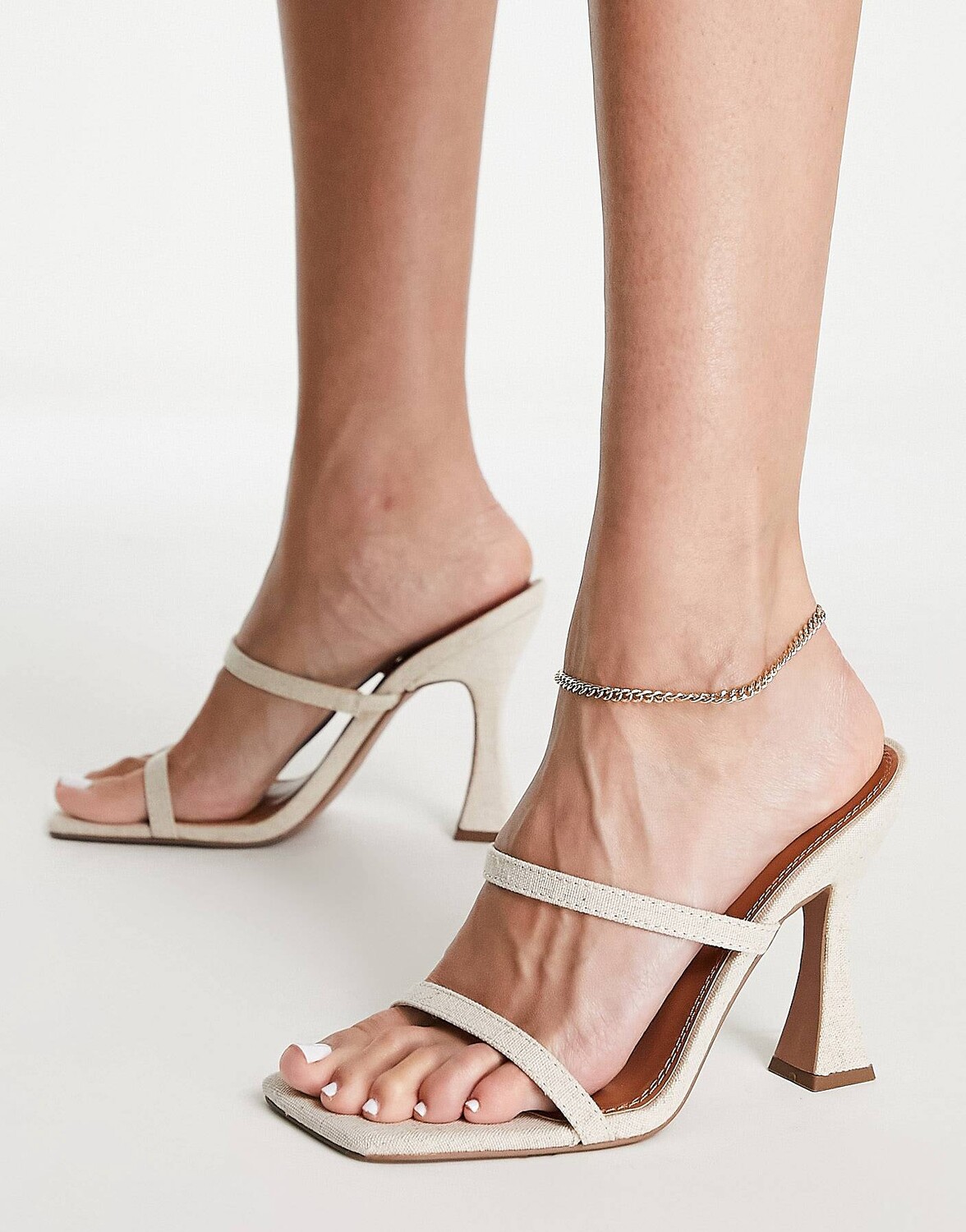 

Мюли на каблуке Nasia из натуральной ткани ASOS DESIGN