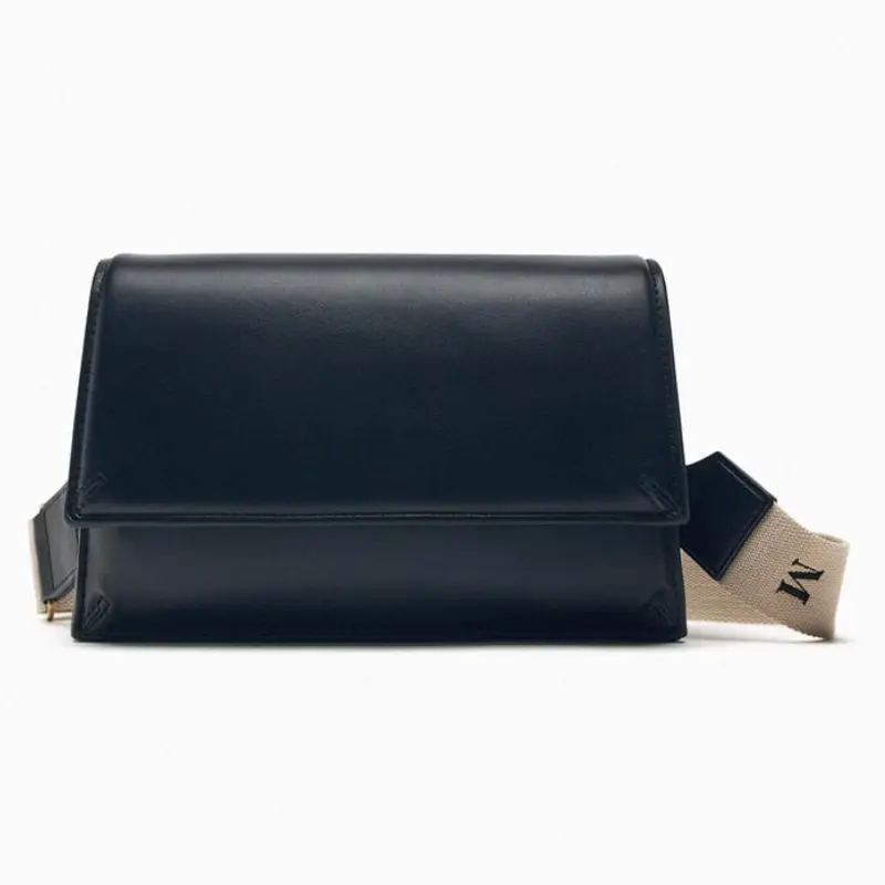 

Сумка Zara Crossbody With Flap, черный