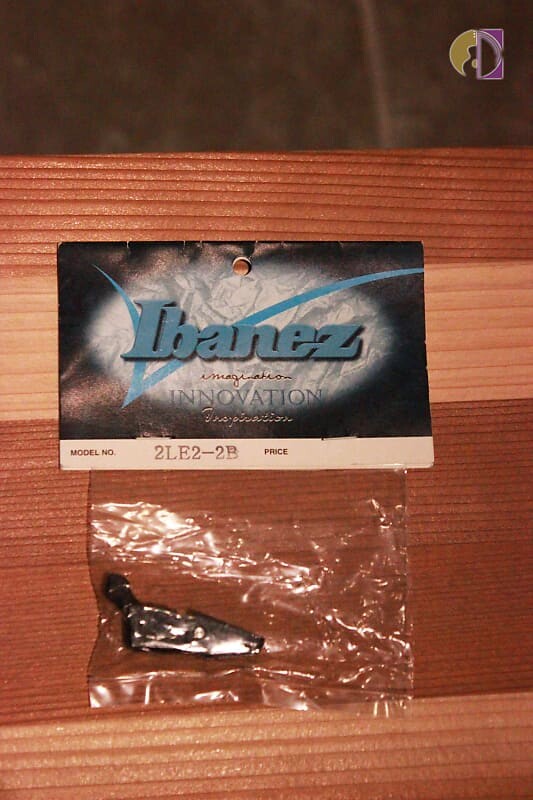 

Ibanez 2LE2-2B Бридж Седло для Lo Pro Edge Tremolo - Черный