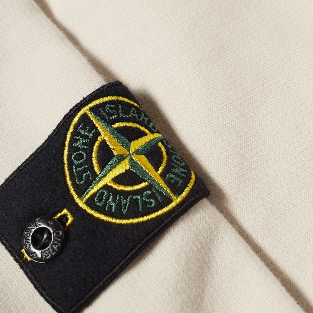 

Свитшот для экипажа Stone Island, окрашенная в одежду