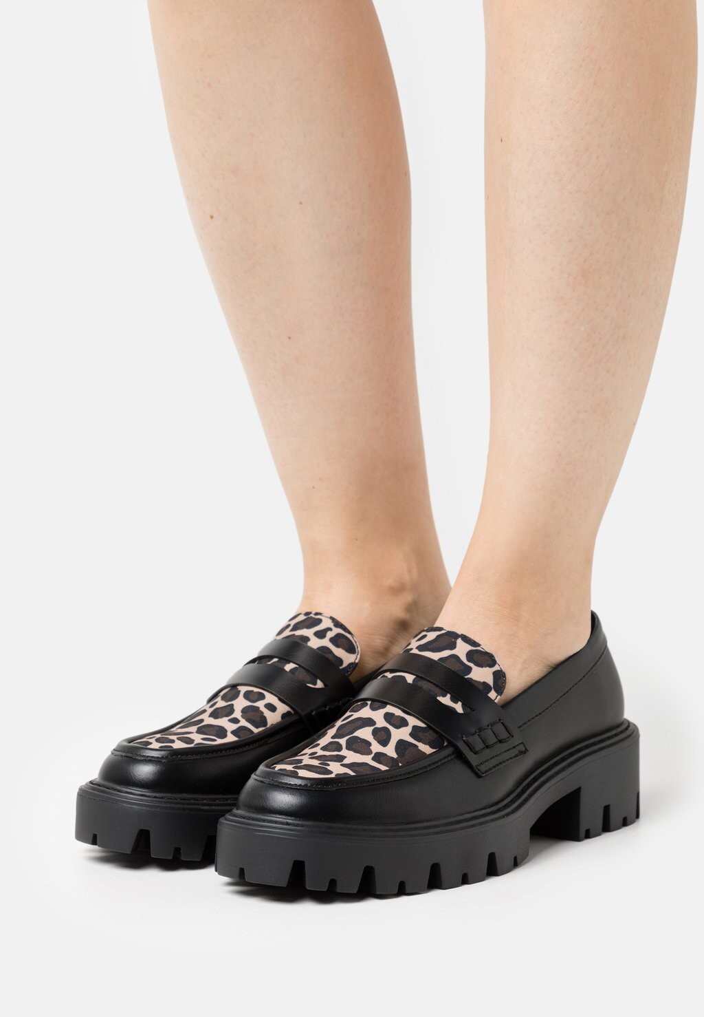 

Лоферы ONLY SHOES, черный