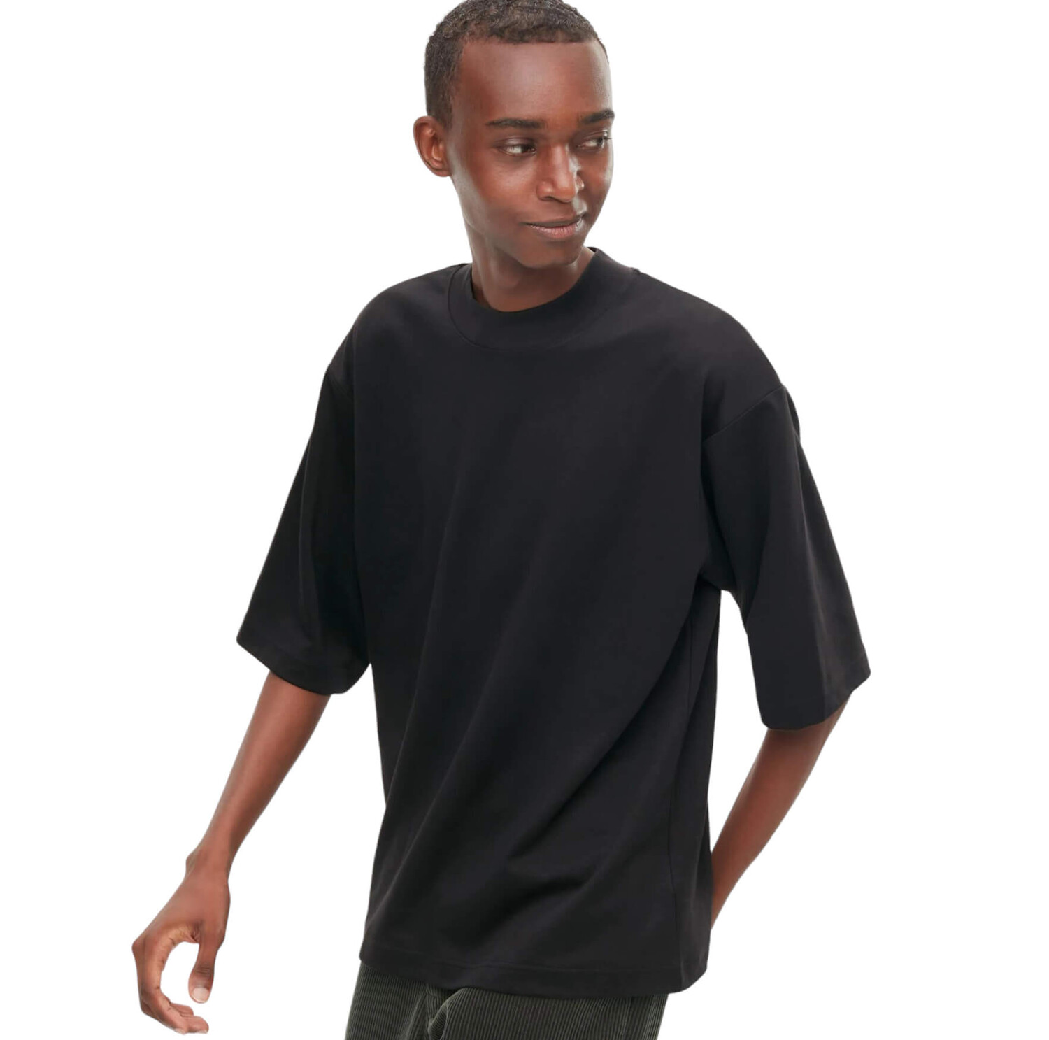 

Футболка Uniqlo U Airism Cotton Oversized, черный