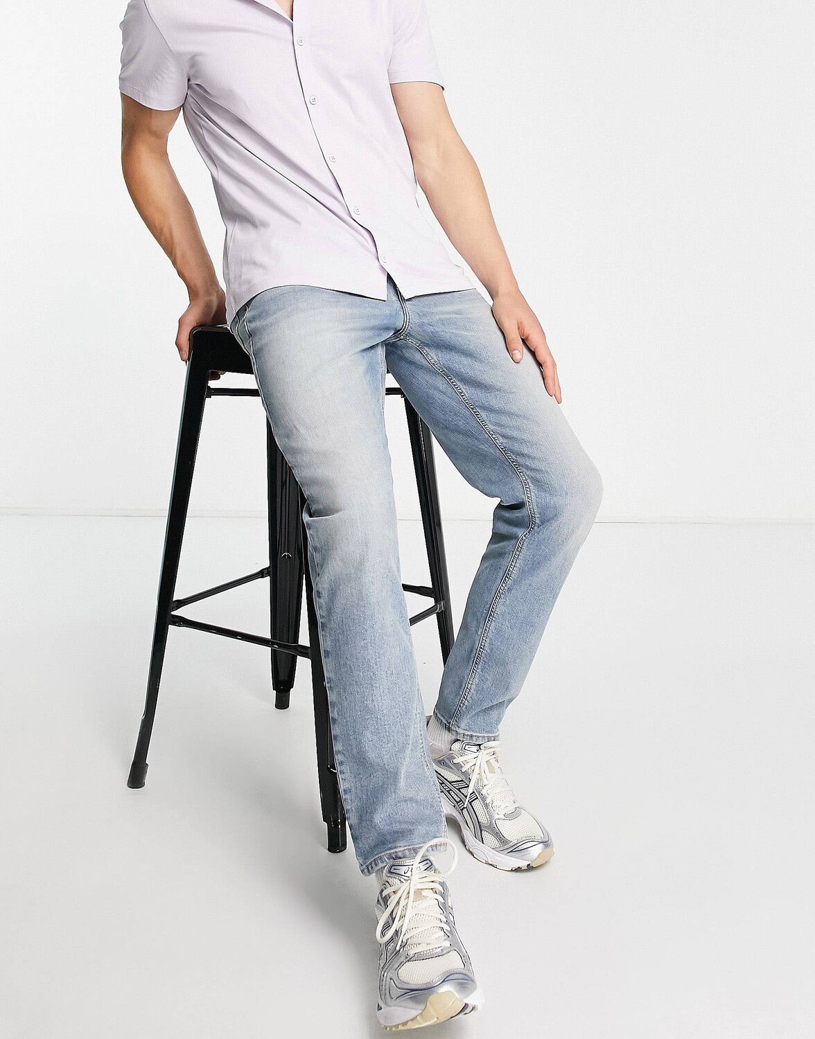

Винтажные зауженные джинсы ASOS DESIGN