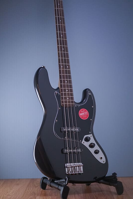 Squier Affinity Series Jazz Bass LF Charcoal Frost Metallic
