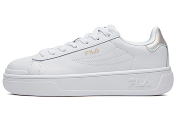 

Кроссовки Fila Fashion на платформе WMNS белые