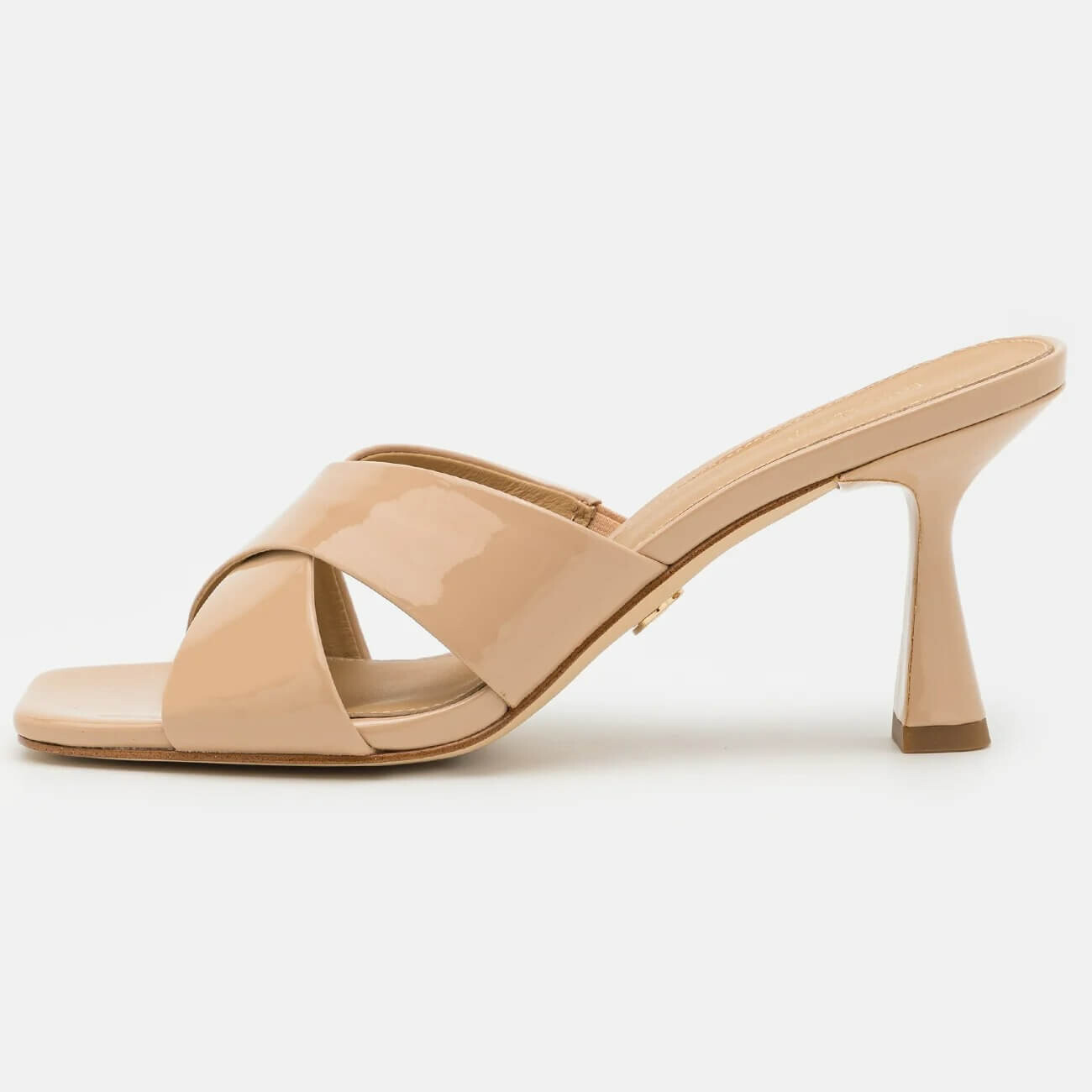 

Босоножки Michael Kors Clara Mule, бежевый