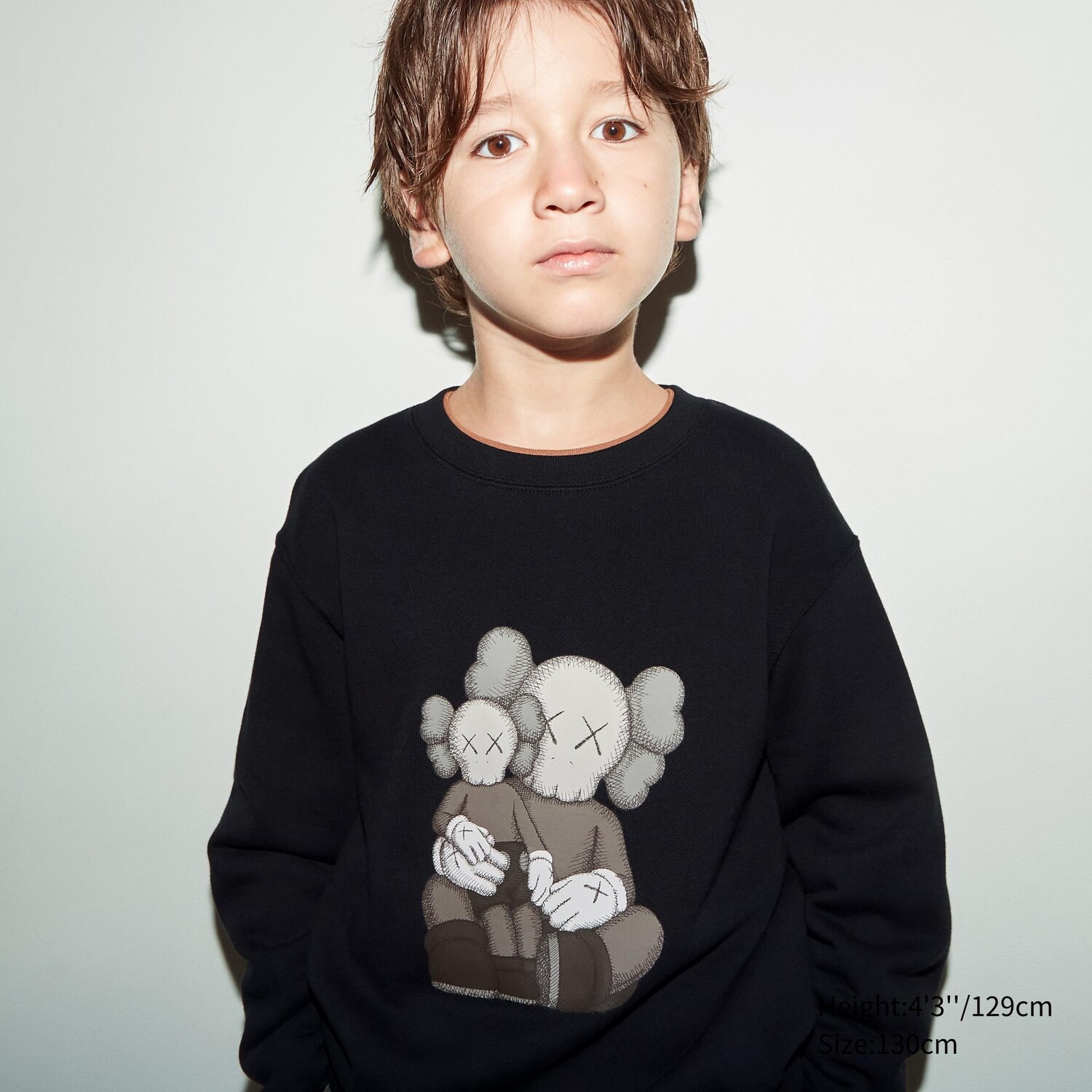 

Толстовка UNIQLO Kaws с длинными рукавами, черный