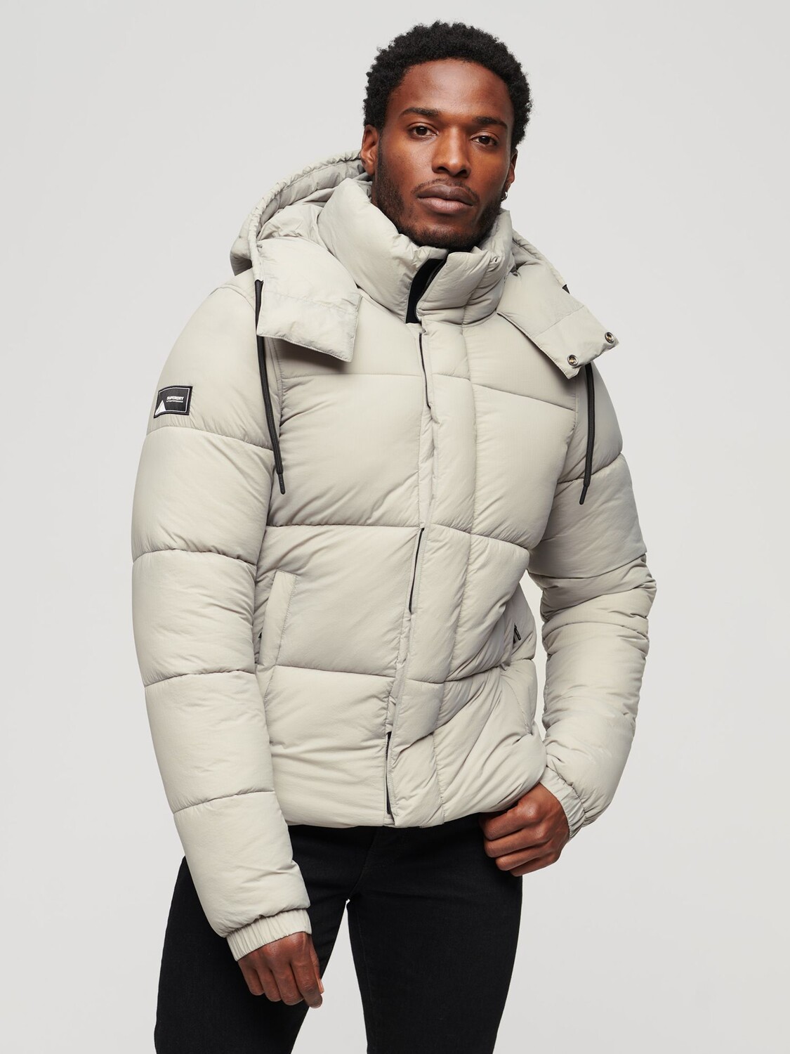 

Короткая дутая куртка Touchline Superdry