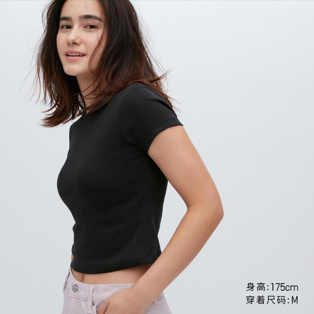 

Женская футболка Uniqlo Hot Girl T короткая, черный