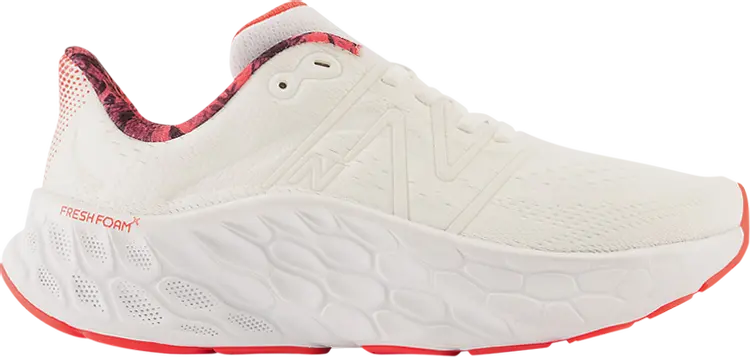 

Кроссовки New Balance Wmns Fresh Foam X More v4 Wide 'NYC Marathon', белый
