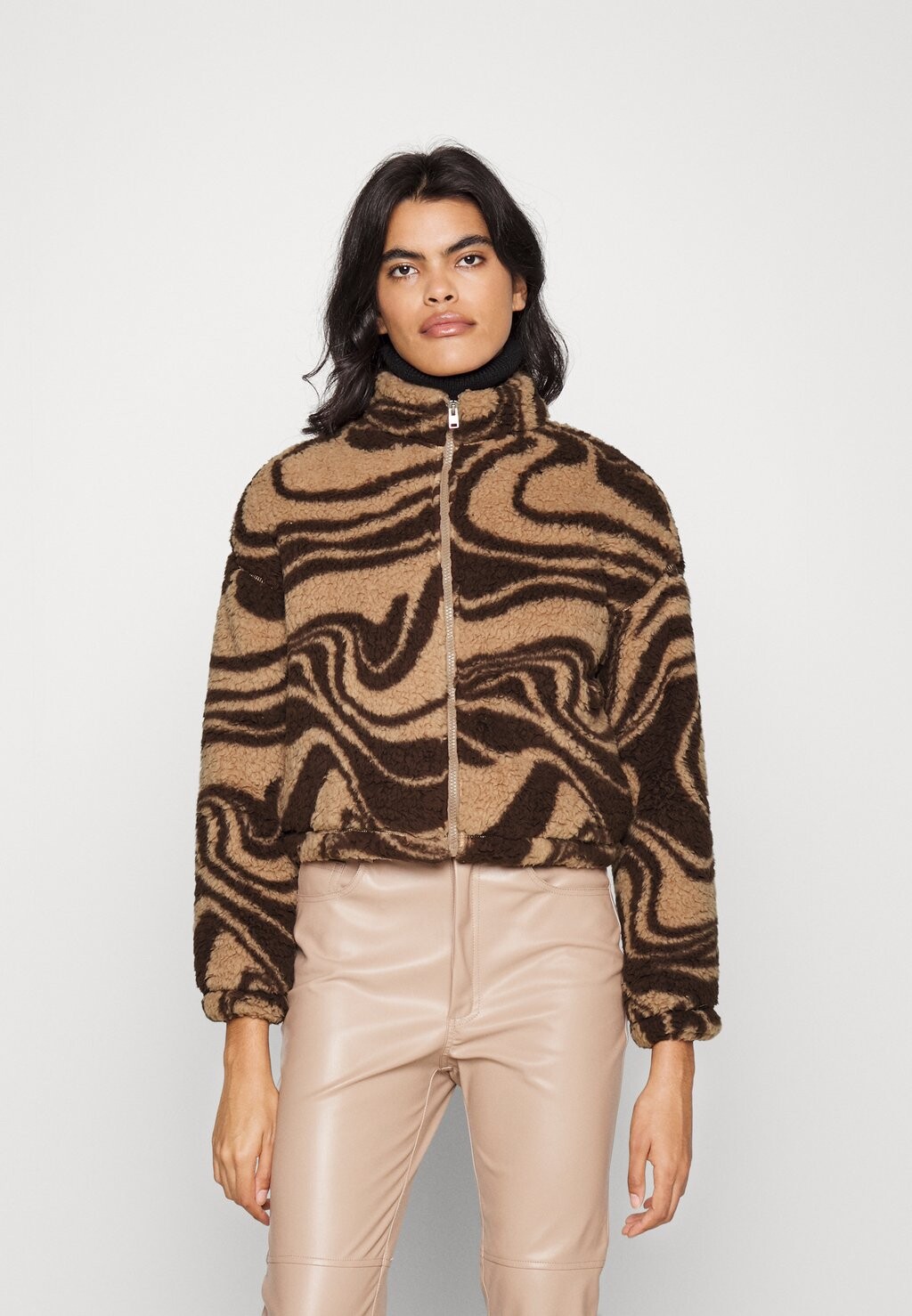 

Толстовка на молнии Hollister Co.