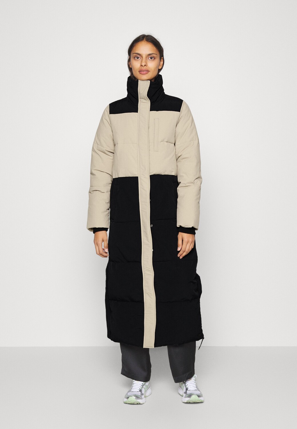 

Пальто классическое Moss Copenhagen, черный