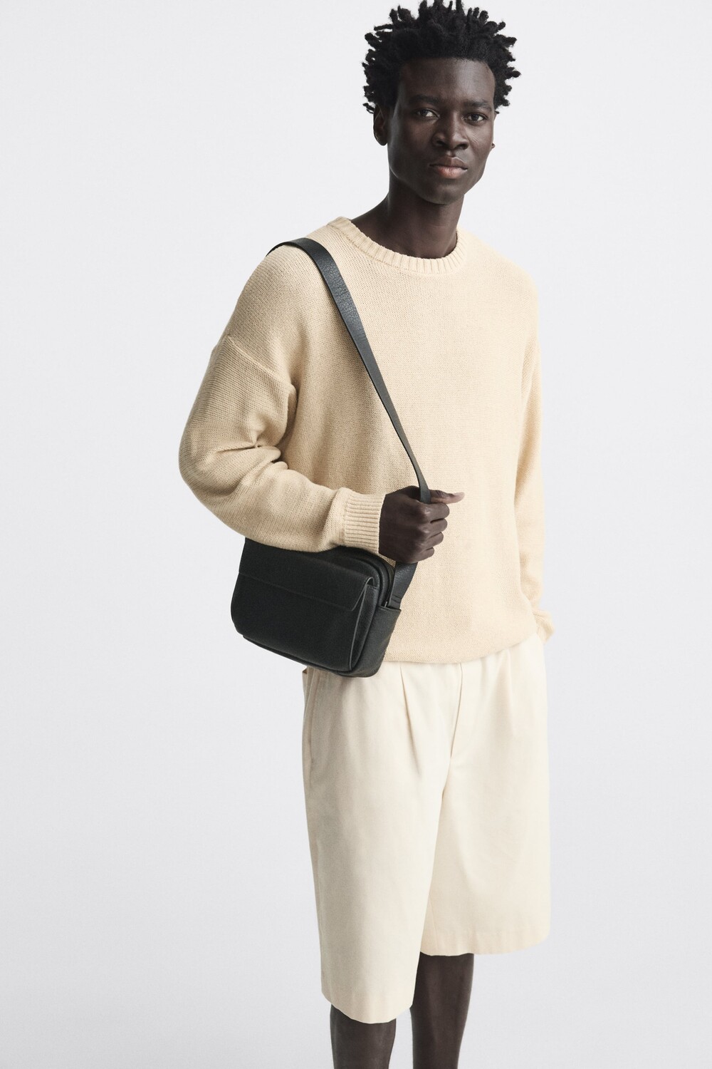 

Сумка через плеч Zara, черный