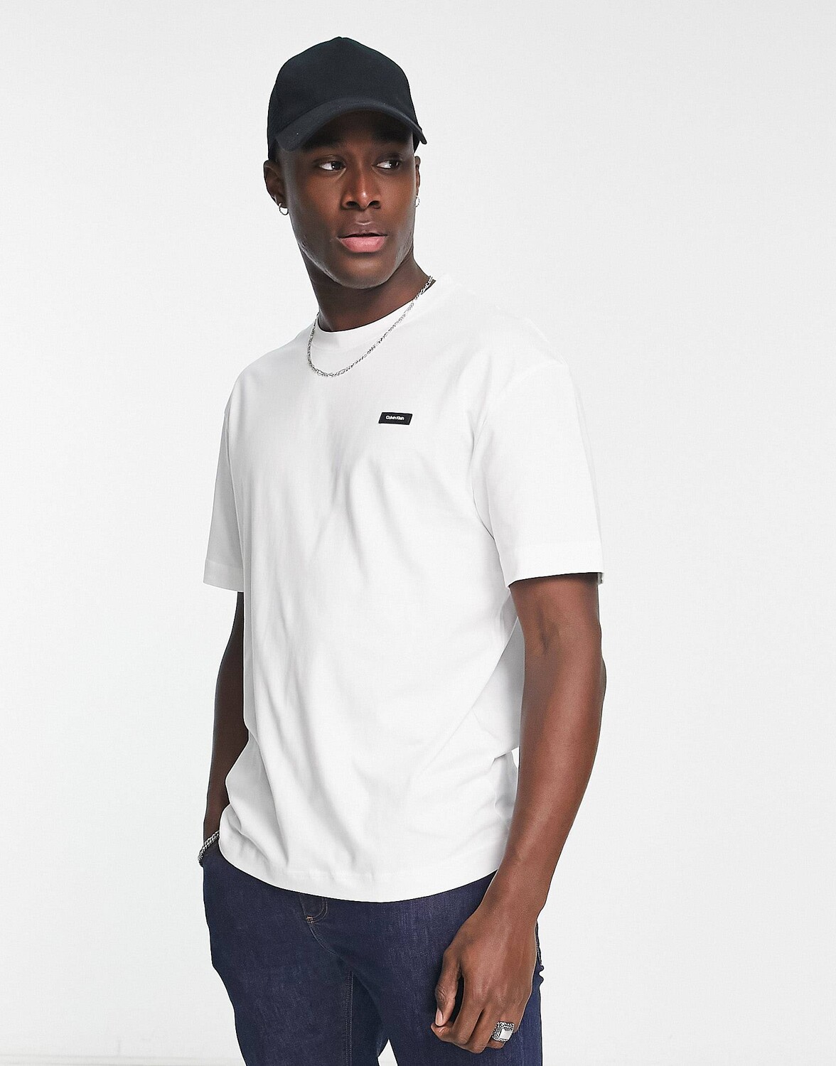 

Белая футболка с логотипом Calvin Klein, Белый