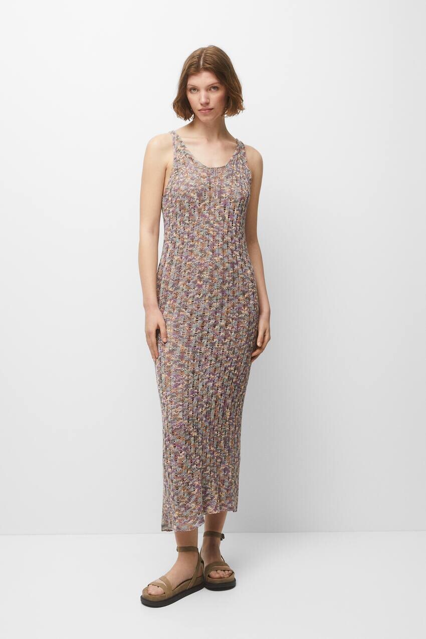 

Длинное трикотажное платье космической окраски Pull&Bear