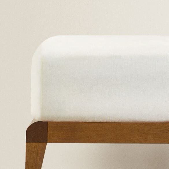 

Простыня с отделкой Zara Home Fitted With Trim, светло-бежевый