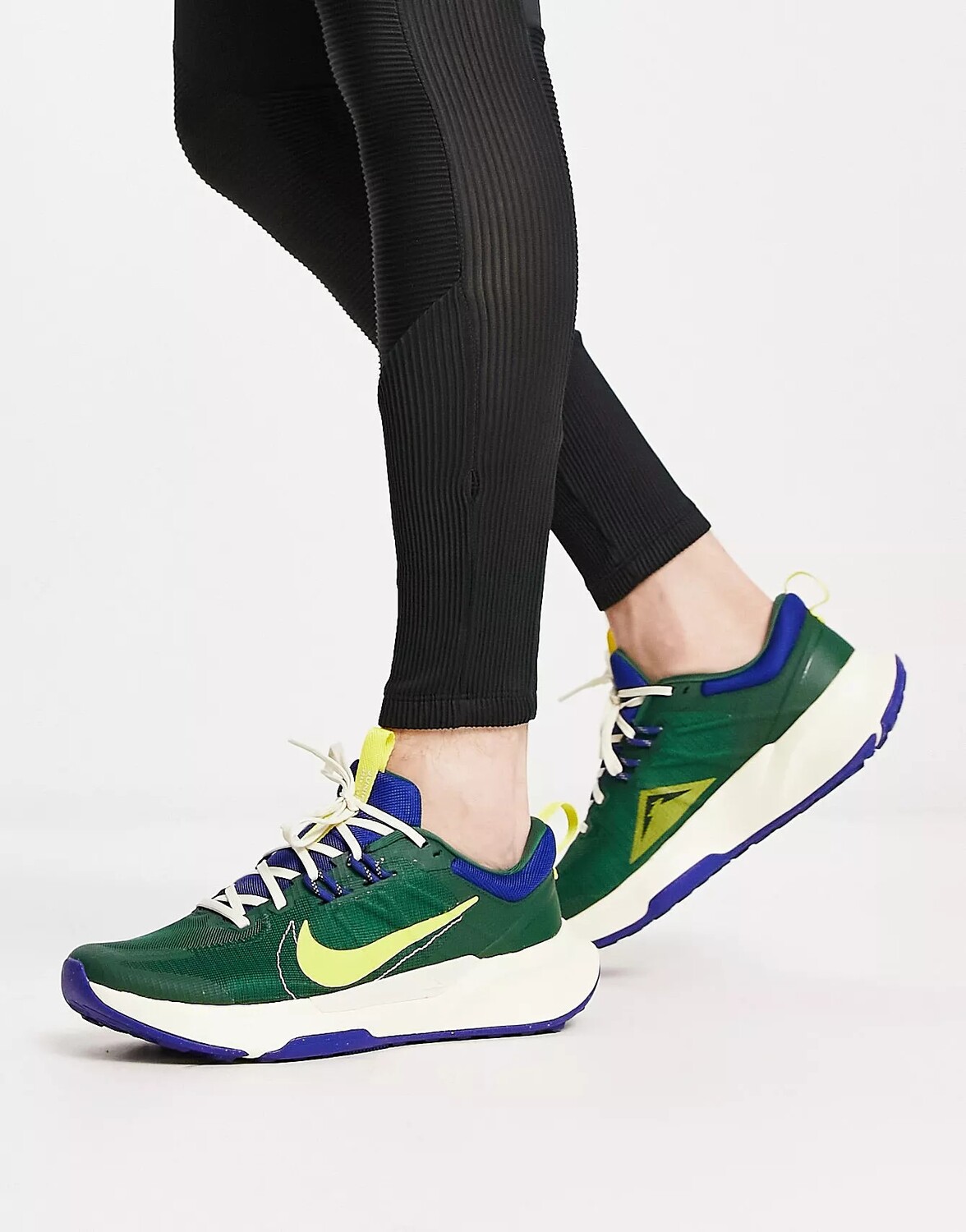 

Кроссовки Nike Running Trail Juiper, зеленый