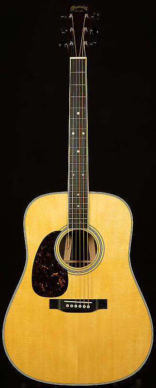 

Гитары Martin для левшей стандартной серии D-35 Standard Series D-35