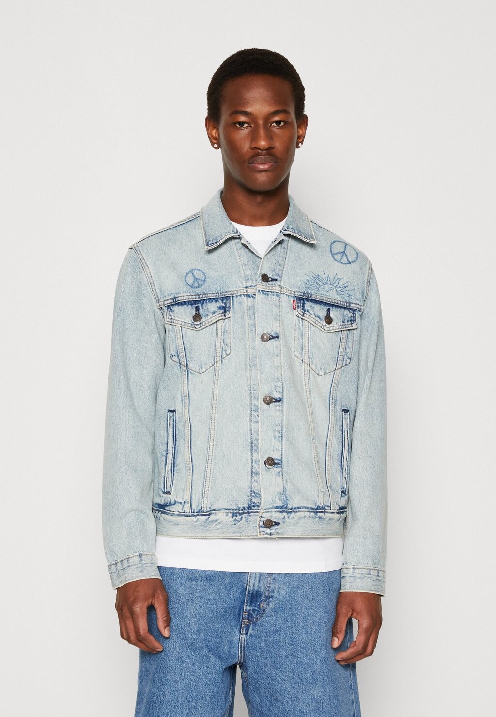 

Джинсовая куртка Levi's
