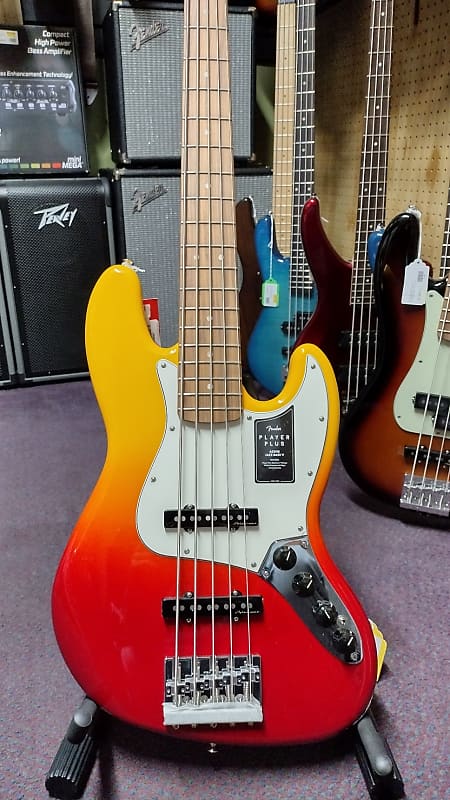 Fender Player Plus Jazz Bass V (5 струн) Player Plus Jazz Bass V with Pau Ferro Fretboard
