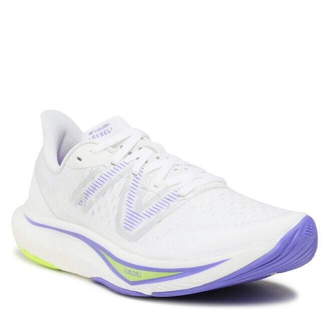 

Кроссовки New Balance FuelCellRebel, белый
