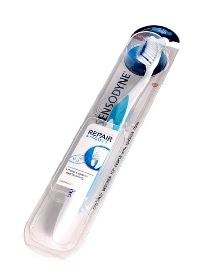 цена Мягкая зубная щетка, 1 шт. Sensodyne, Repair & Protect