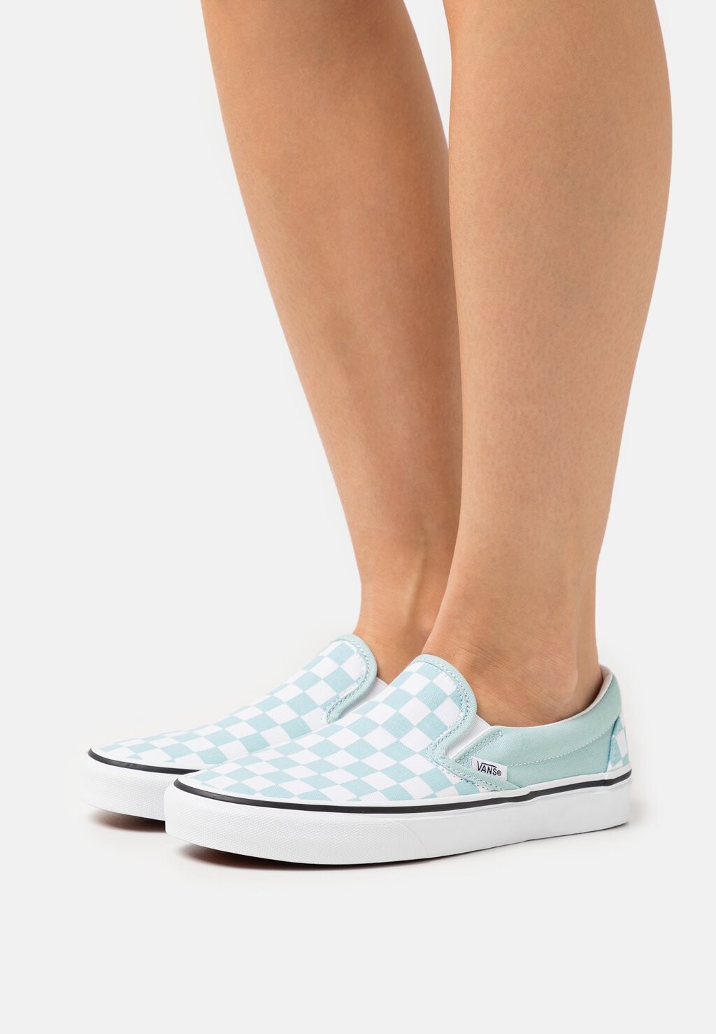 

Кроссовки Vans