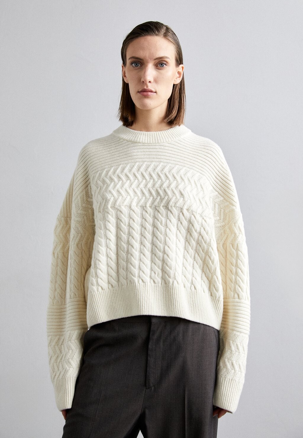 

Свитер Boxy Braided Filippa K, цвет chalk white