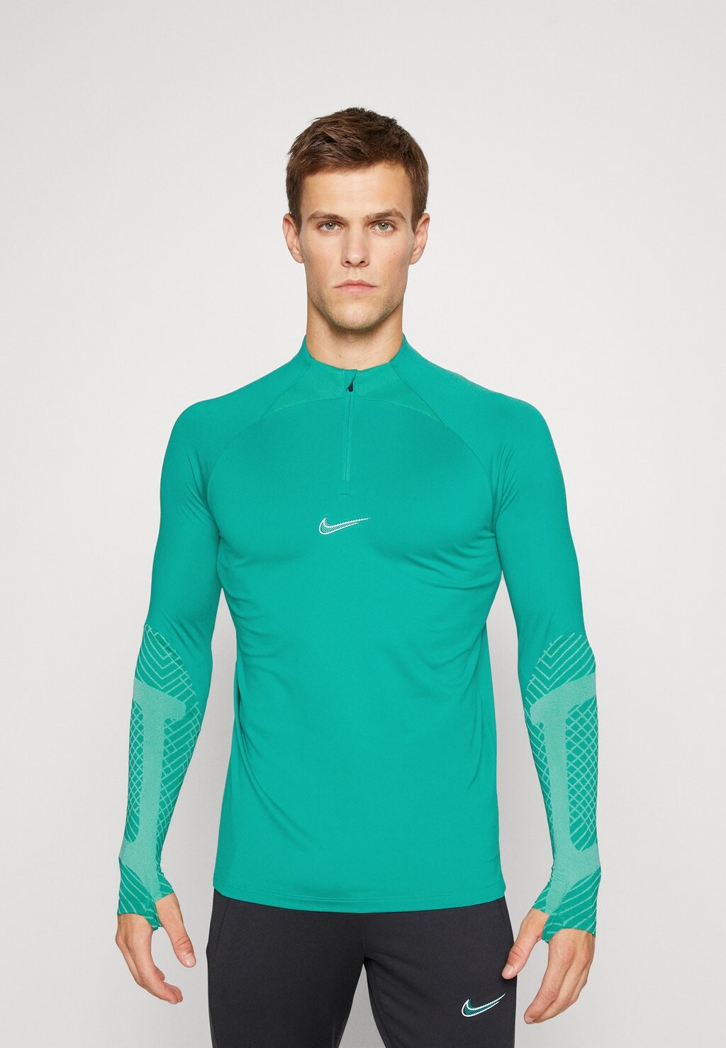 

Футболка с длинным рукавом M NK DF STRK DRIL TOP K Nike, зеленый нептун/светло-мятный/белый