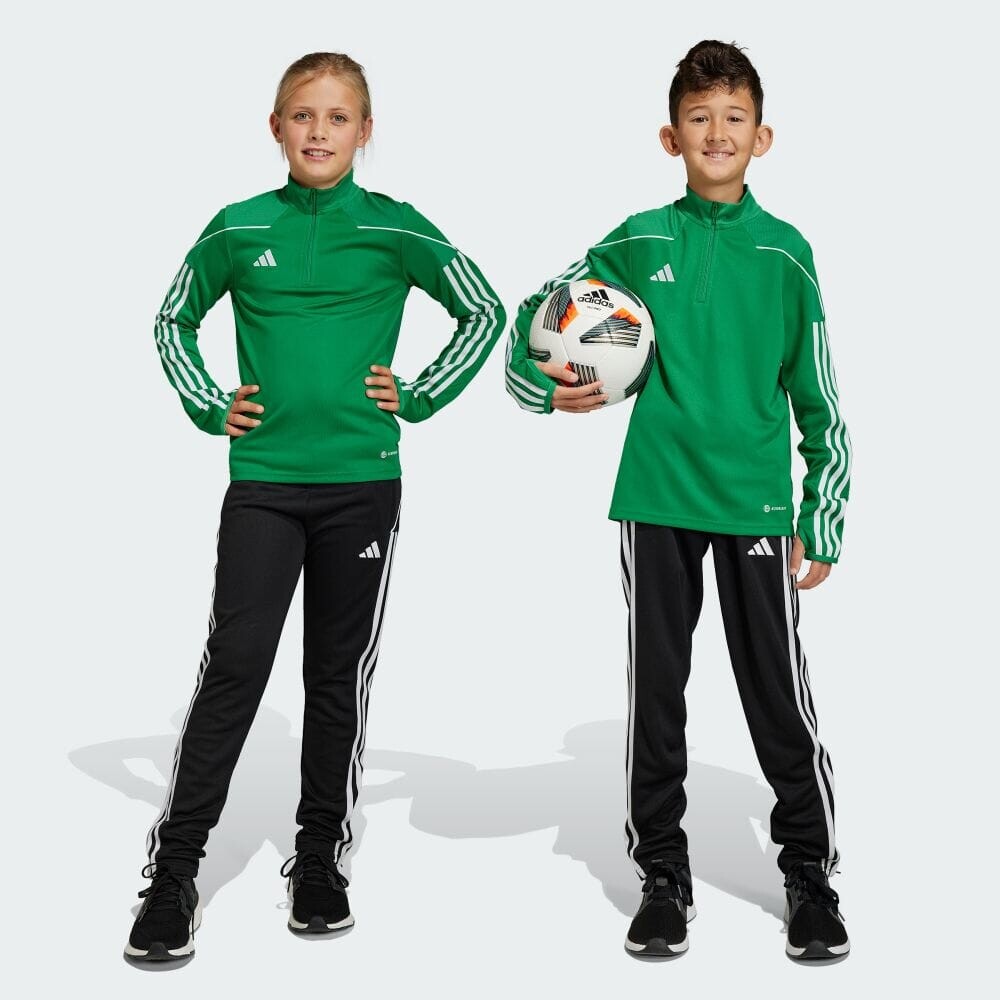 

Брюки Adidas HS3496