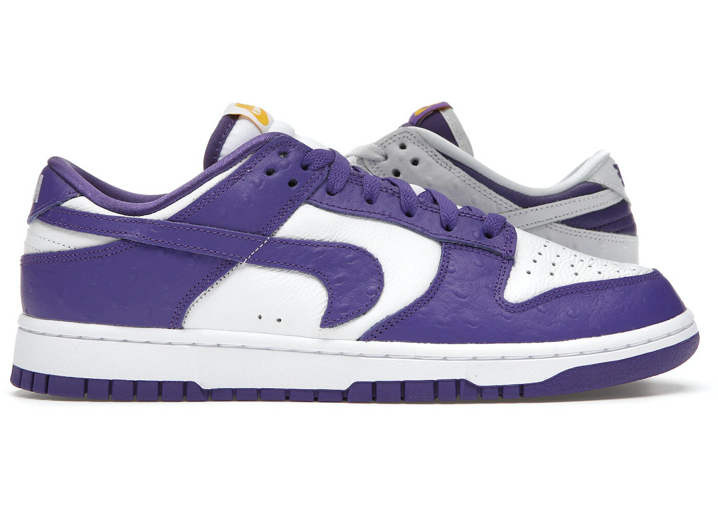 

Кроссовки женские Nike Dunk Low Flip, белый / фиолетовый