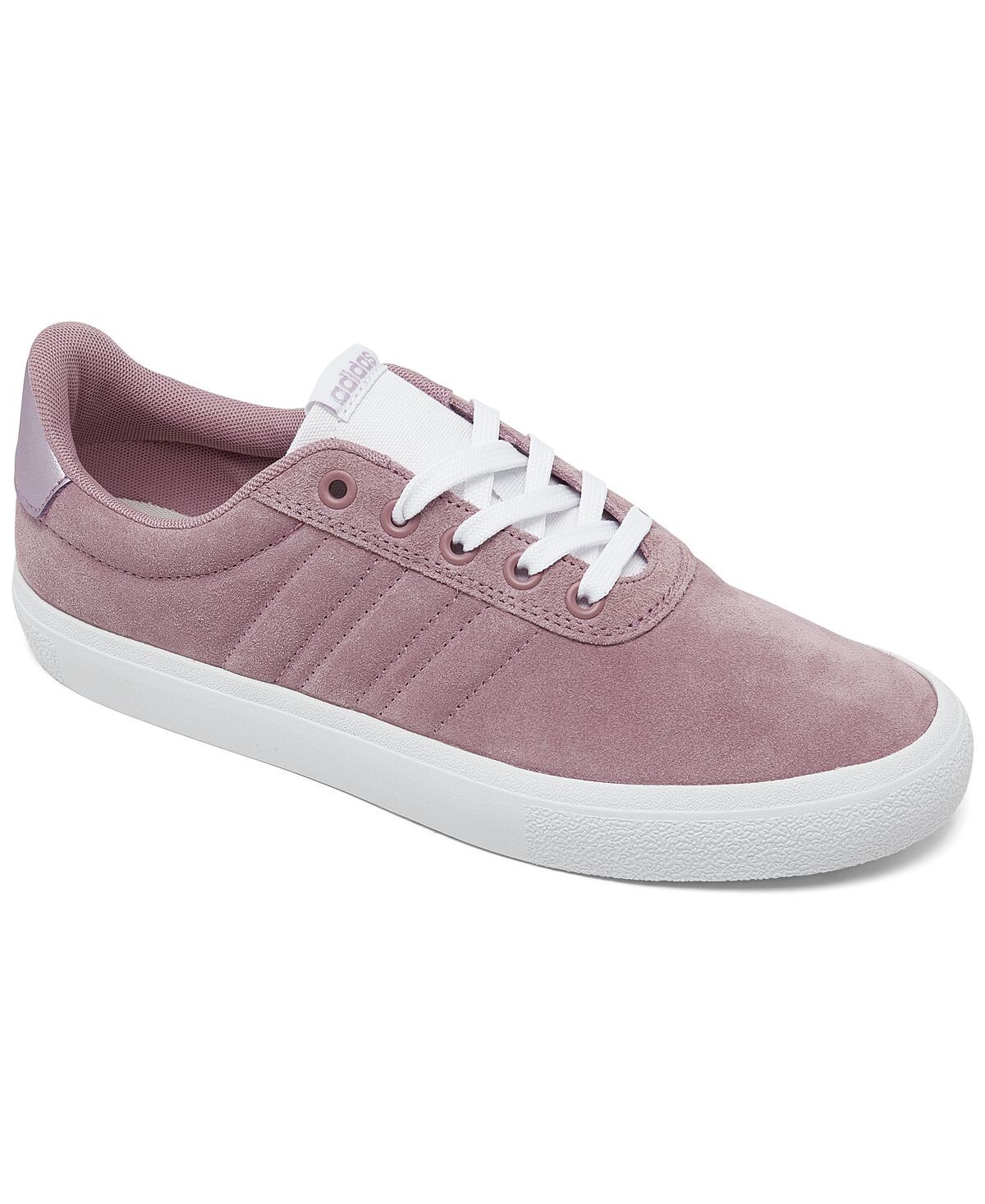 

Женские кроссовки для скейтбординга Vulc Raid3R Essentials от Finish Line adidas
