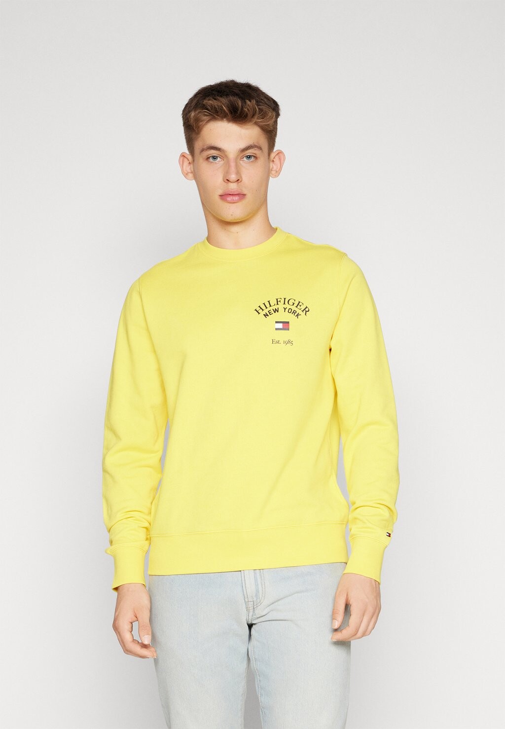 

Толстовка ARCHED VARSITY Tommy Hilfiger, эврика желтый