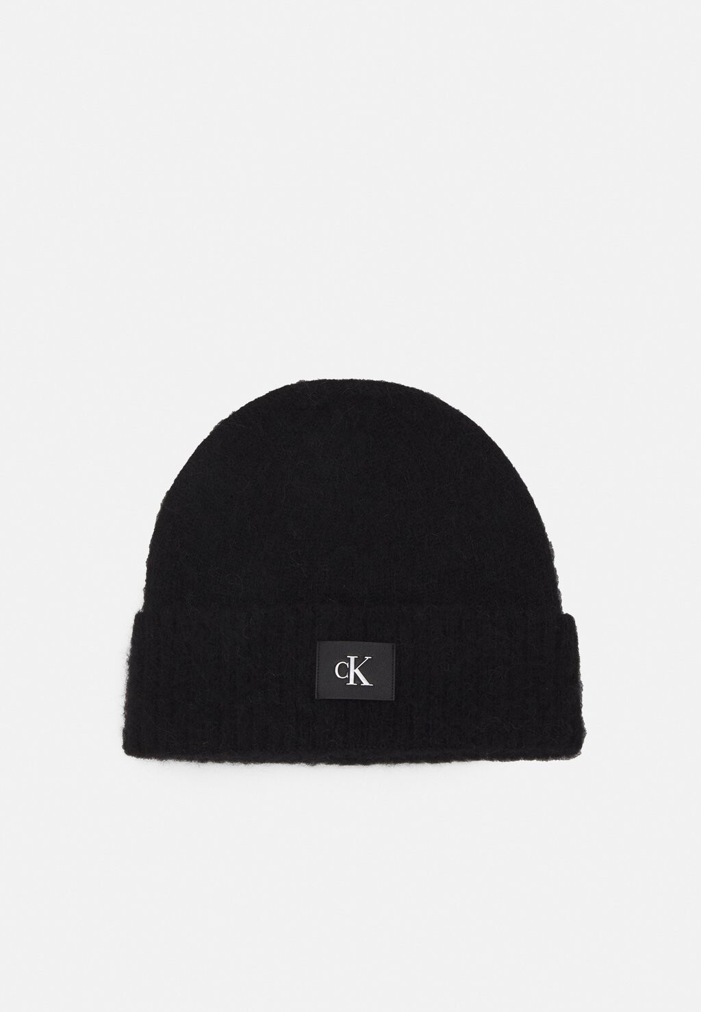 

Шапка Calvin Klein Jeans, цвет black