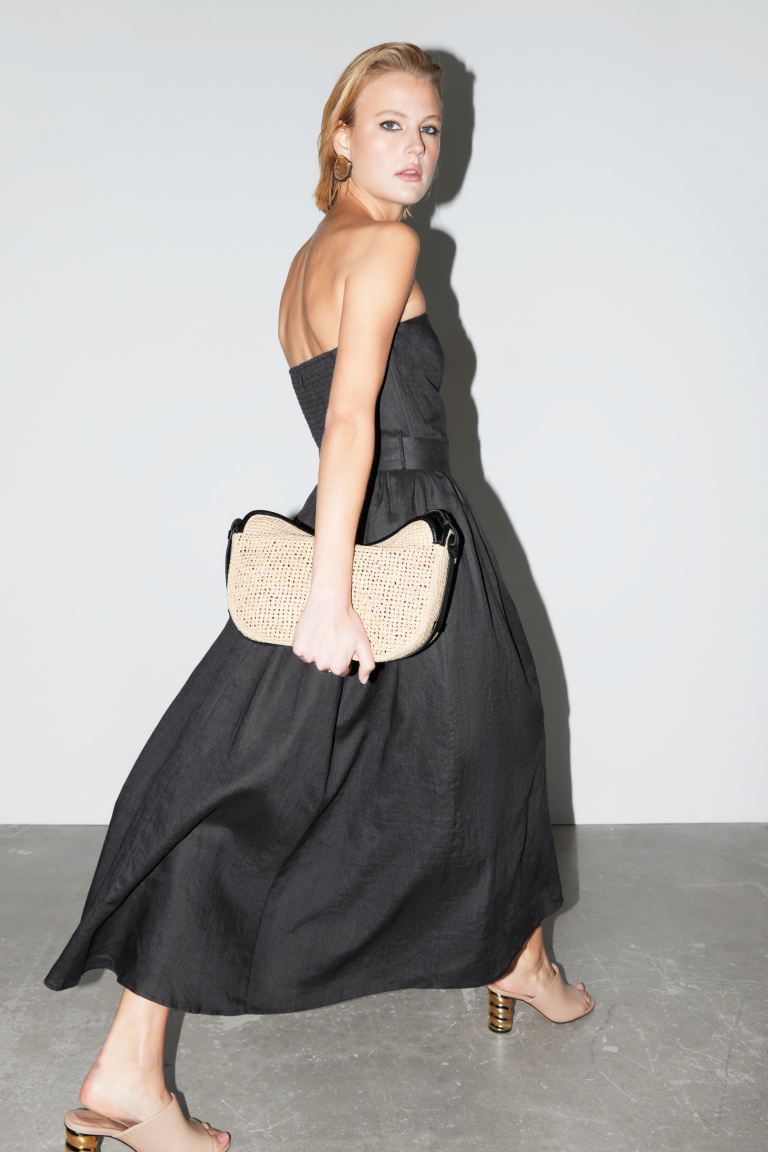Льняное платье миди с поясом и другие истории H&M, черный