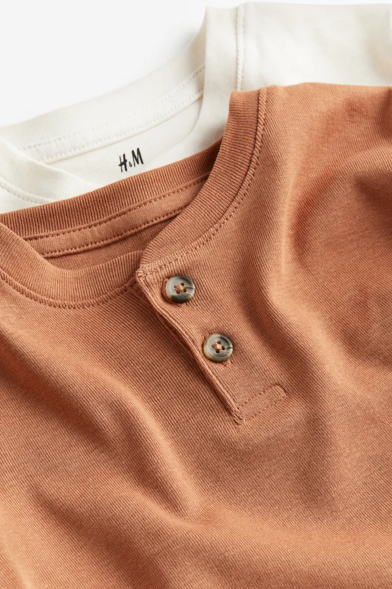 

Набор из 2 футболок henley H&M, белый