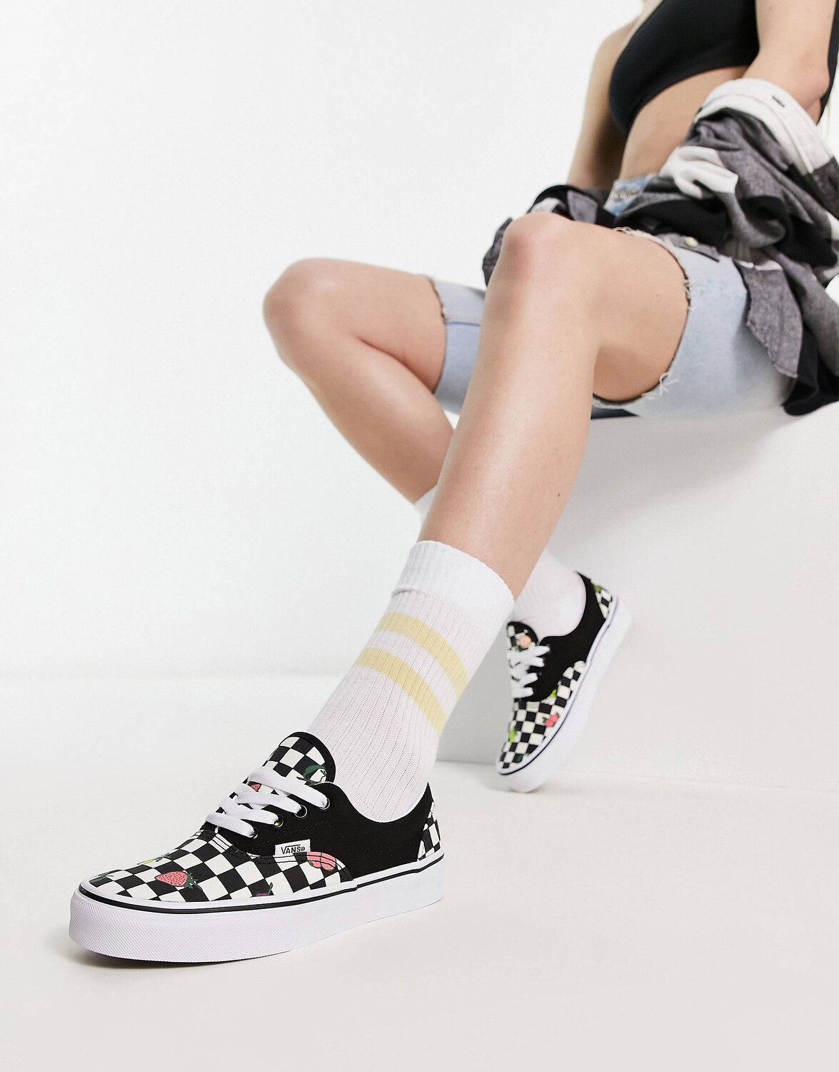 

Разноцветные кроссовки Vans Era
