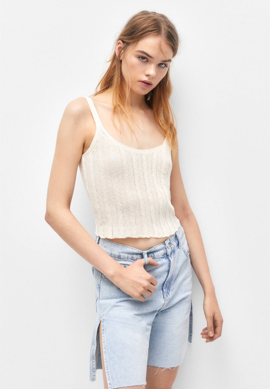

Топ PULL&BEAR, бежевый