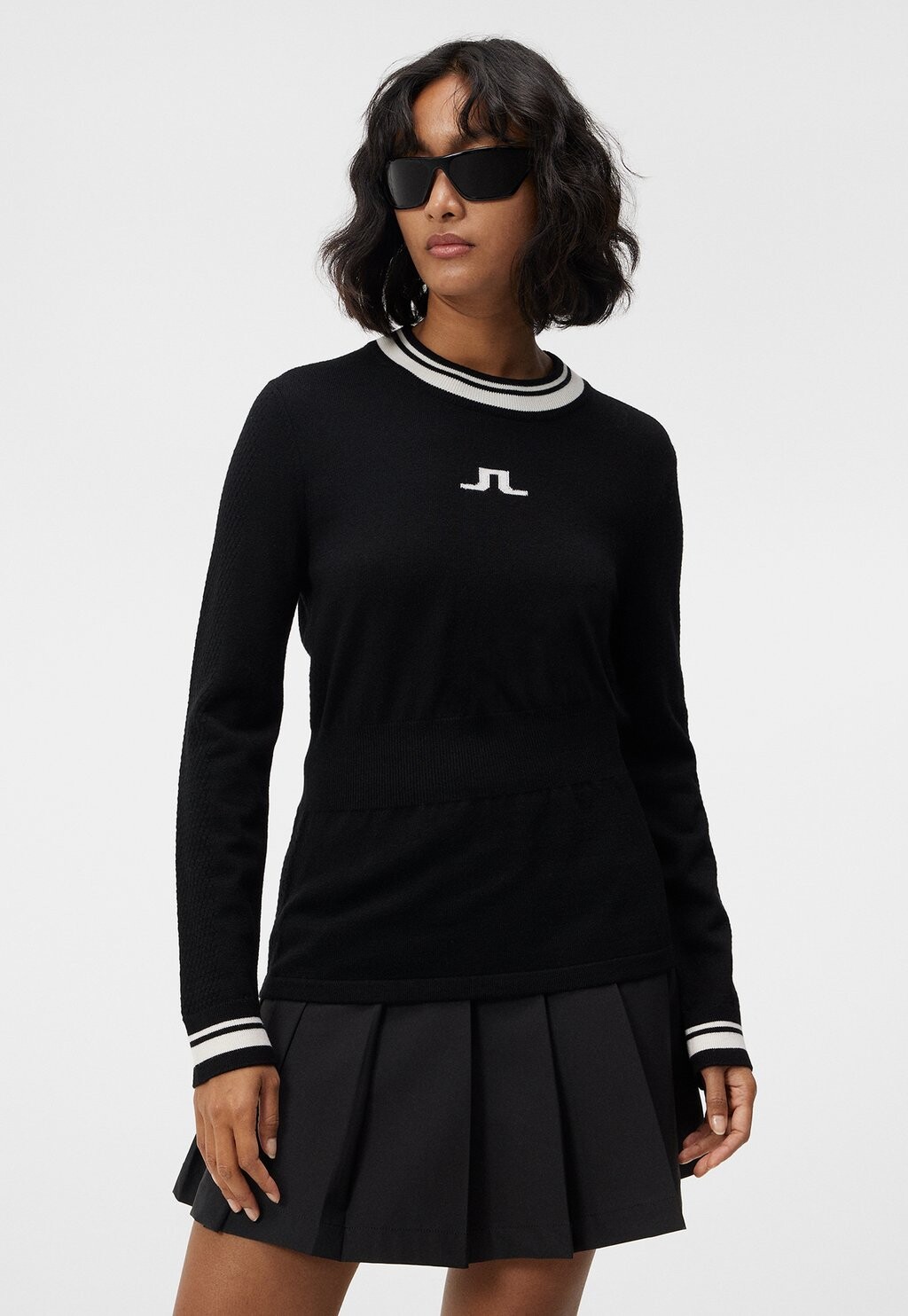 

Свитер J.LINDEBERG Sports, черный