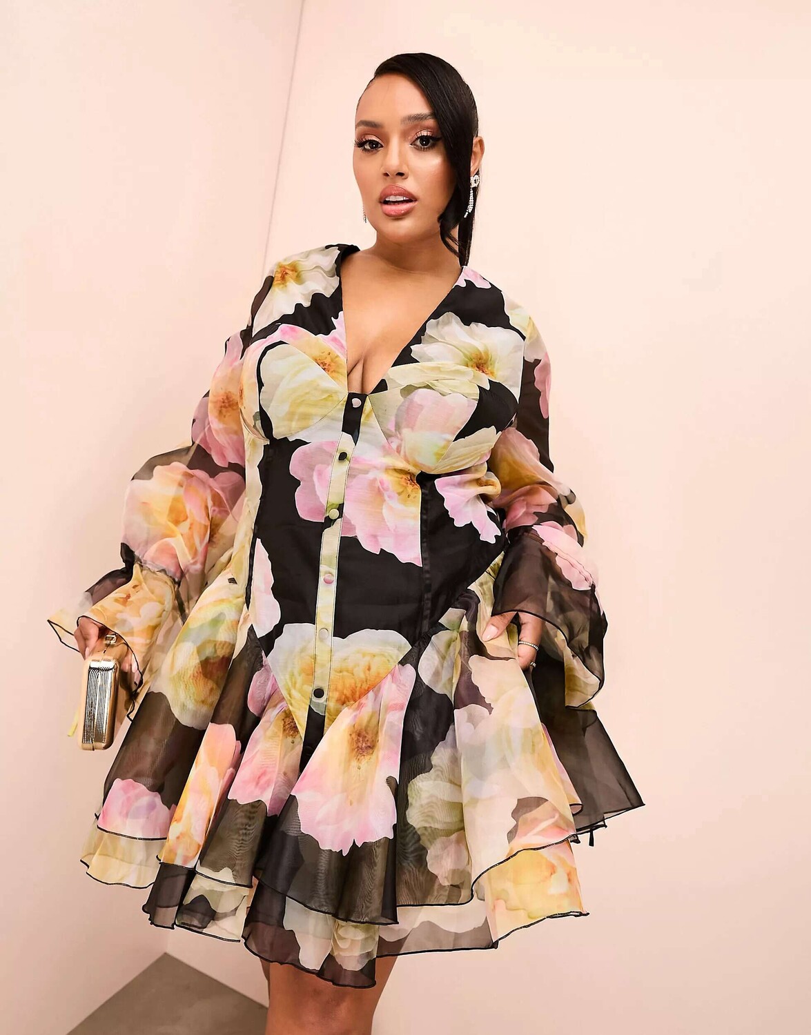 

Черное мини-платье из органзы с чашечками ASOS LUXE Curve