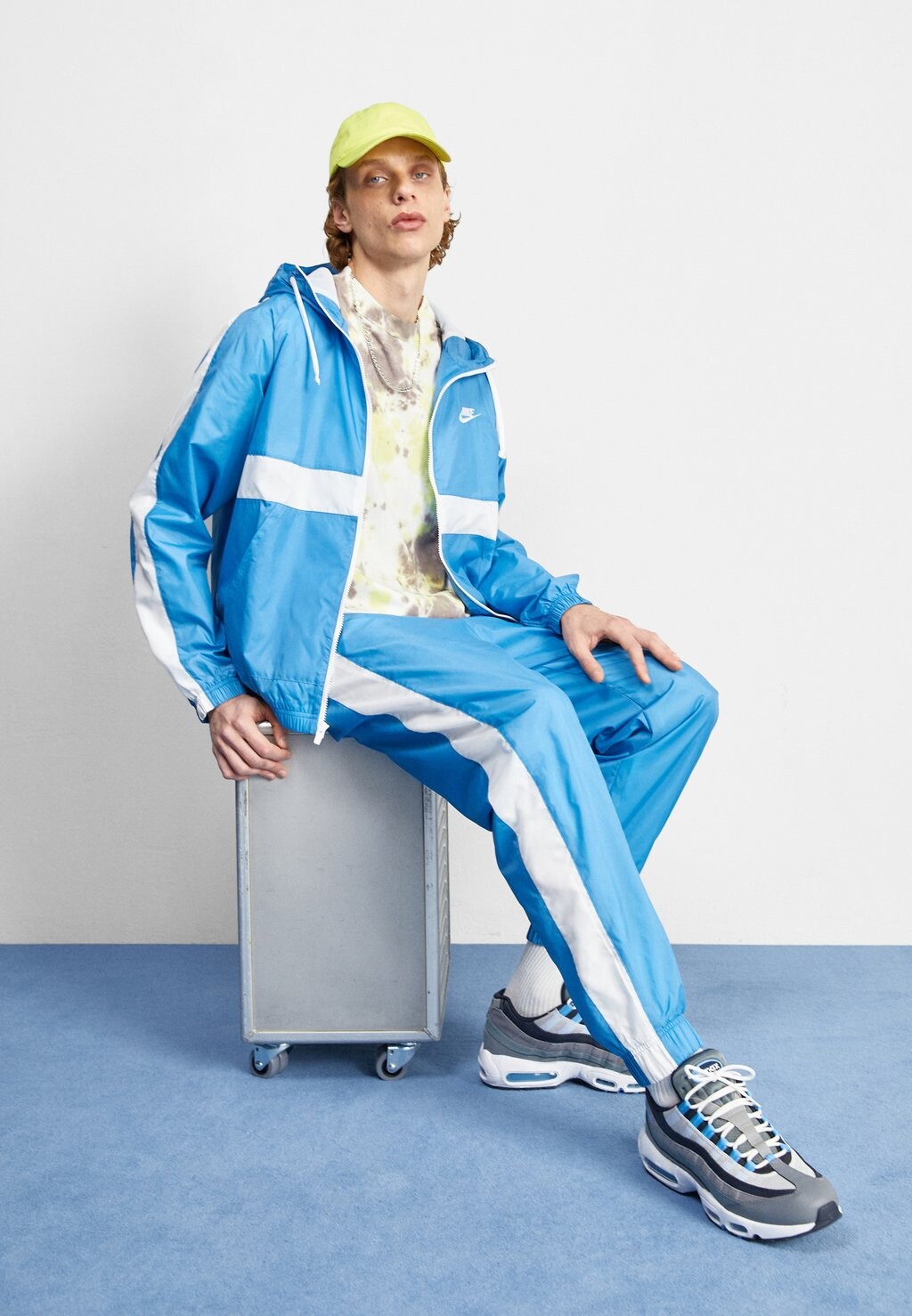 

Спортивный костюм M NSW CE TRK SUIT HD WVN Nike, голландский синий/белый
