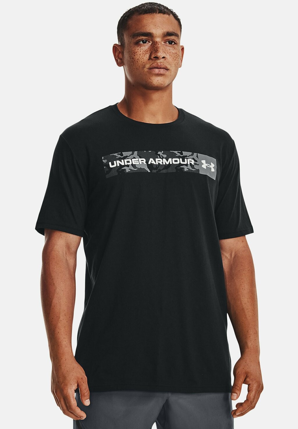 

Футболка Under Armour