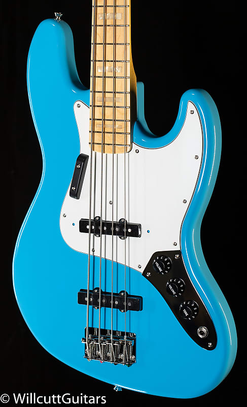 Басс гитара Fender Made in Japan Limited International Color Jazz Bass Maple Fingerboard Maui Blue