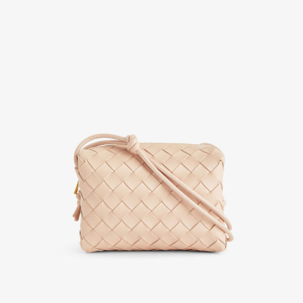 

Миниатюрная кожаная сумка через плечо Loop Bottega Veneta, цвет lotus